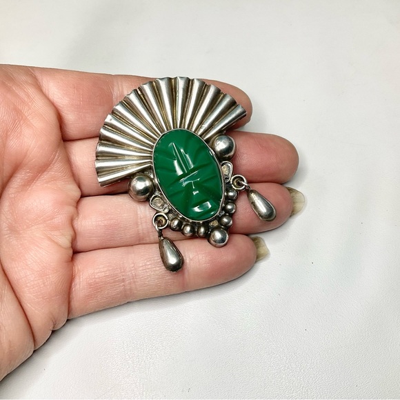 Vtg Mexican Sterling Green Onyx Mayan Warrior Large Brooch Pin - Picture 7 of 7